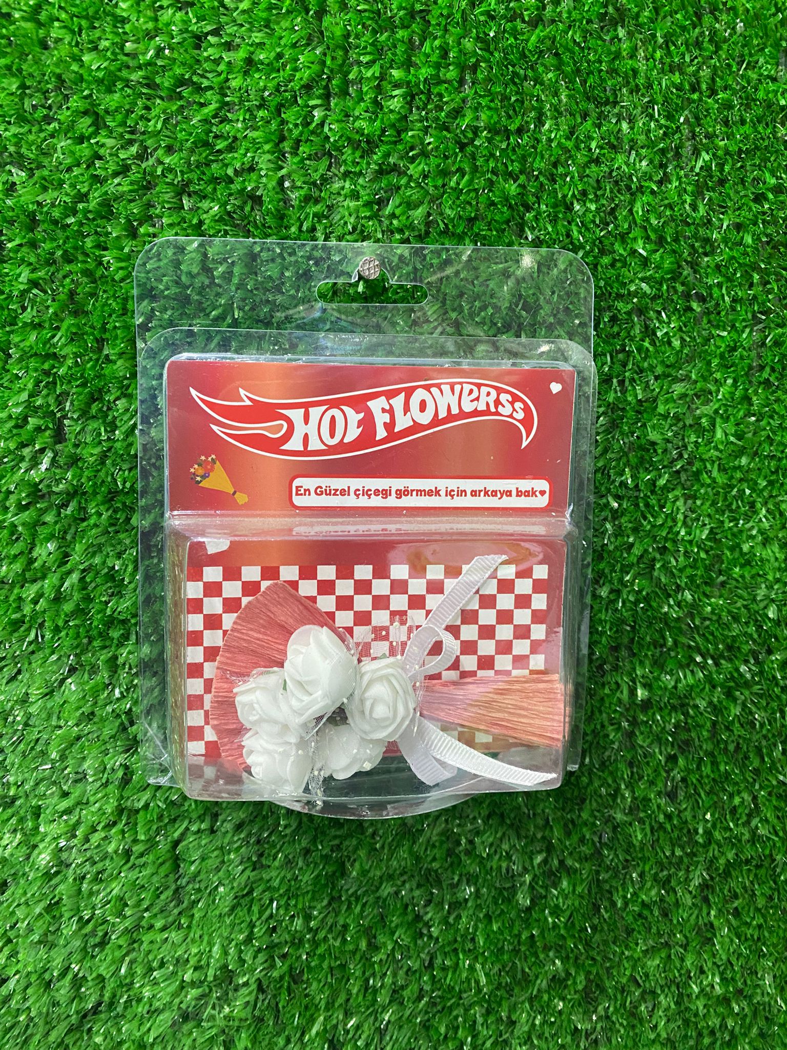 Aynalı Hot Flowers Mini Gül Buketi – Beyaz & Kırmızı